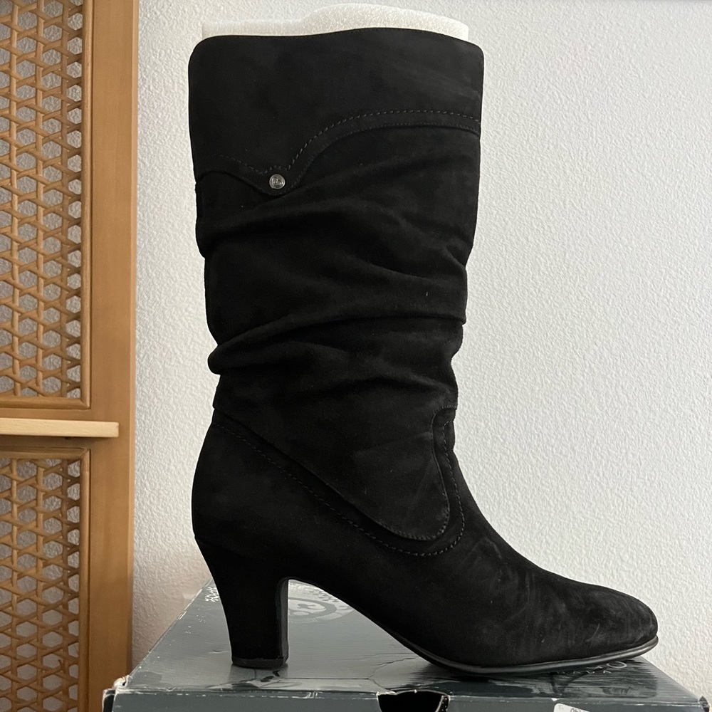 Waterproof Blondo Valeska Suede Boots